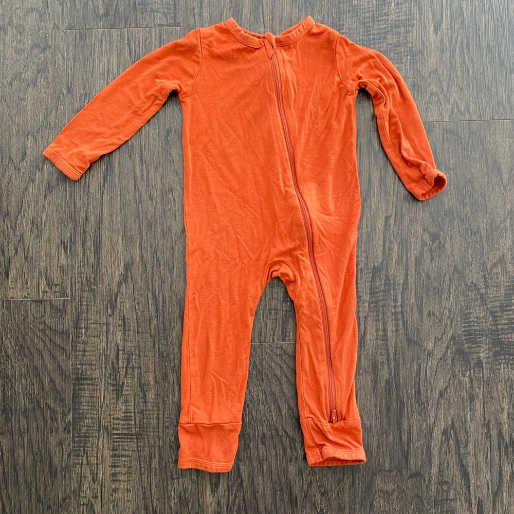 Kyte Baby Zippered Romper Sz 12-18mo Rust